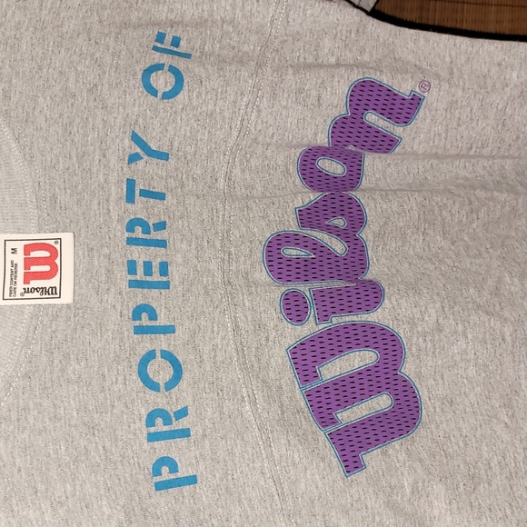 Vintage. 90s. Property of Wilson. Women's size Medium. Made of USA fabric. - Picture 3 of 5